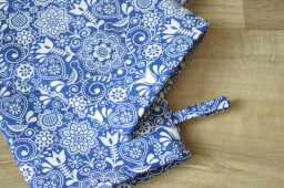 Kuchyňská chňapka modrá Folklor 2 ks