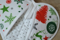 Kuchyňská chňapka srdíčko Vánoce