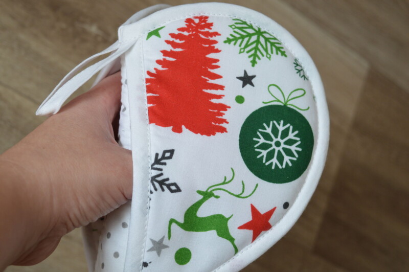 Kuchyňská chňapka srdíčko Vánoce