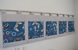 Velký kapsář za postel 200x50 cm Herní konzole na světle šedé