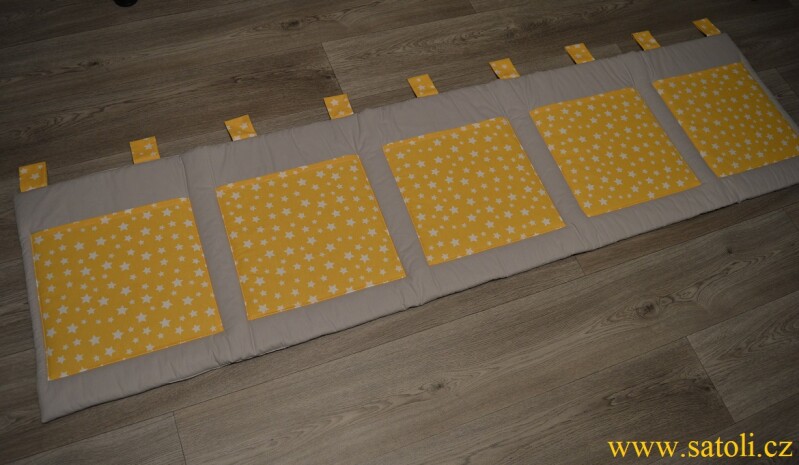 Kapsář za postel 200 x 50 cm šedá, žlutá Hvězdička