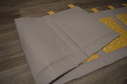 Kapsář za postel 200 x 50 cm šedá, žlutá Hvězdička