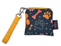 Pouzdro/klíčenka 9 x 9 cm Tlapky na tmavě zelené