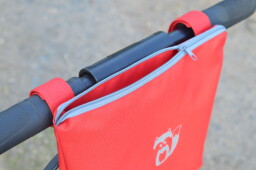 Taška na kolo nebo koloběžku červená s reflexním prvkem