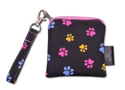 Taštička/klíčenka  9 x 9 cm Tlapky na černé