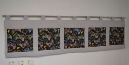 Velký kapsář za postel 200x50 cm - Herní motiv na šedé