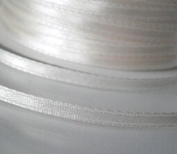 Atlasová stuha 3 mm - champagne
