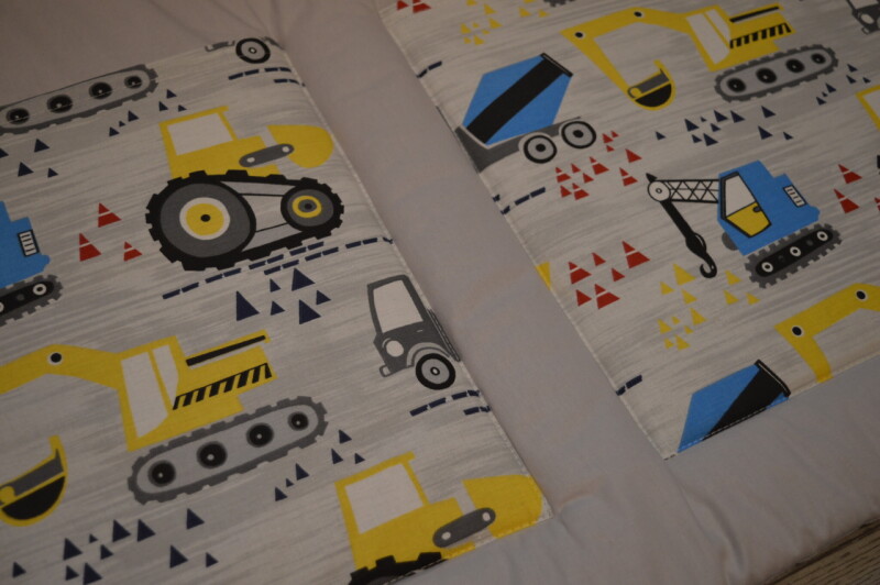 Velký kapsář na zeď 200x50 cm světle šedá Stavební stroje